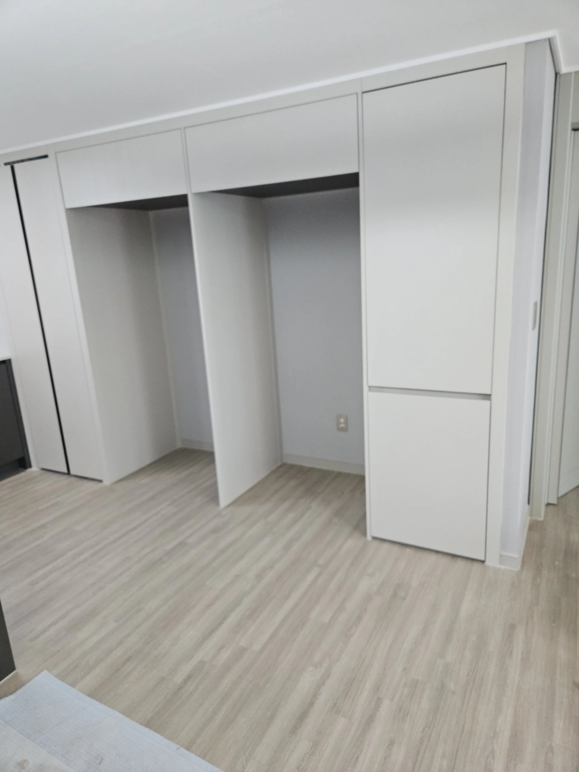 죽전동 냉장고장부분리폼 리폼 전 사진