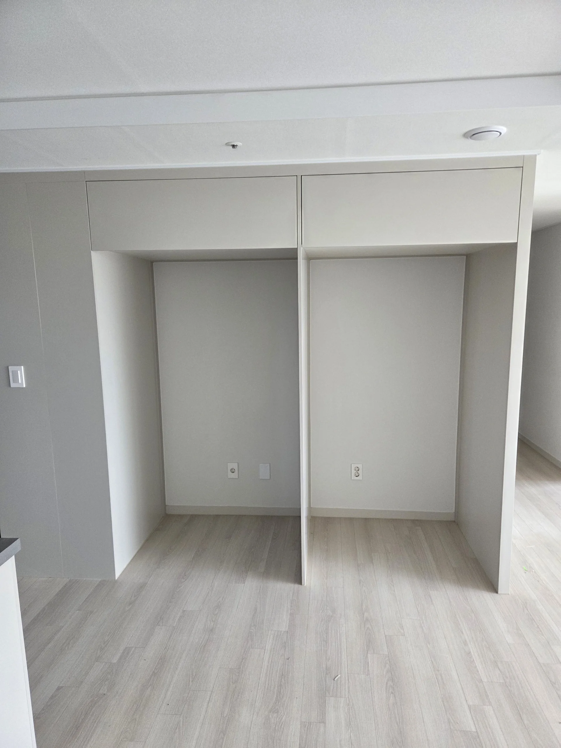 다산동 33평 냉장고장부분리폼 리폼 전 사진